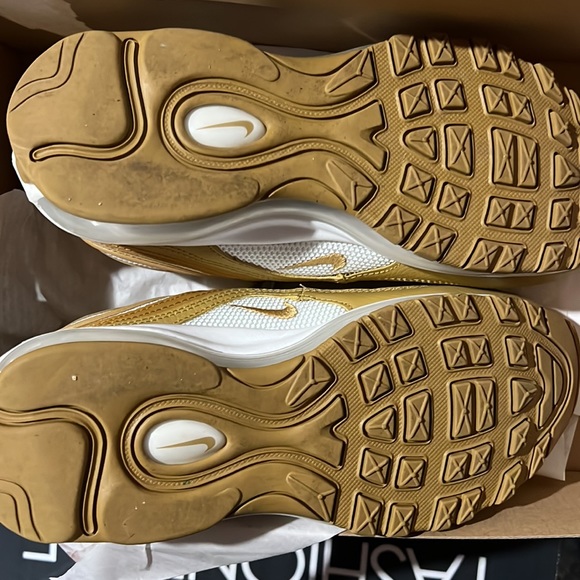 Nike Air Max 97 in Wheat - Picture 3 of 3